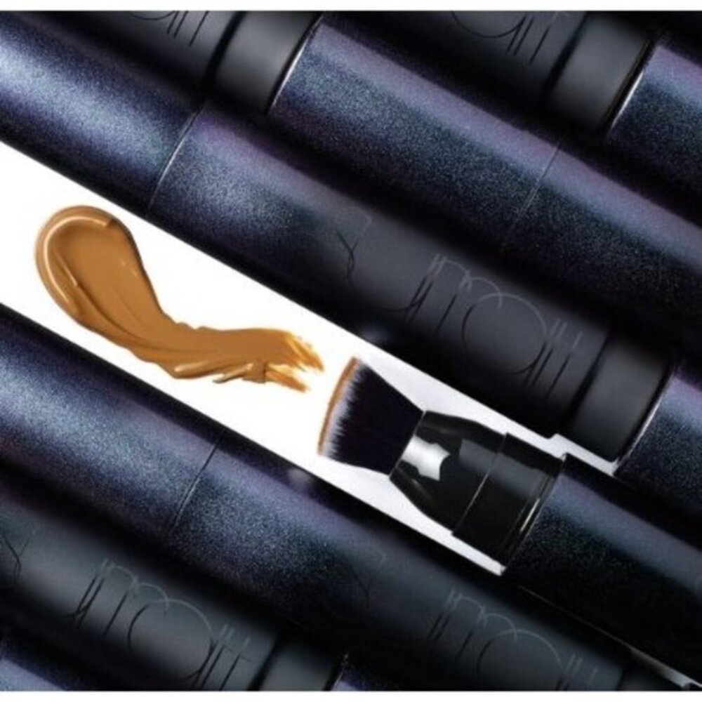 Surratt Surreal Skin Foundation Wand 15ml Shade 12 Honey / Golden Ochre $75